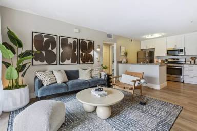 Main picture of Avery at Moorpark