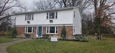 Main picture of 3705 Sleepy Hollow Ln