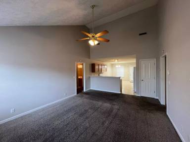 Main picture of 1425 Eastwoods Dr