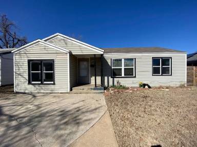 Main picture of 6403 NW 34th St