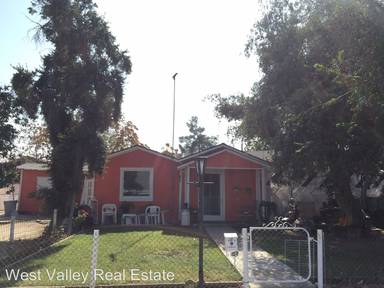 Main picture of 518 1/2 Taylor St