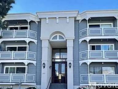 Main picture of 2411 Prospect Ave