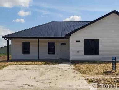 Main picture of 502 Eagle St