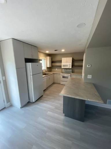 Main picture of 3309 Anderson Ave