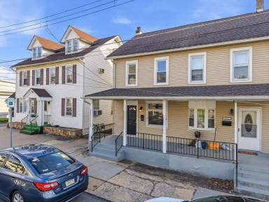 Main picture of 1130 3rd St