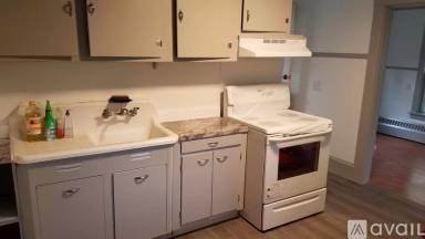Main picture of 10 Grand St