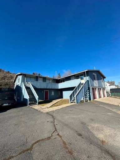 Main picture of 542 Riverside Dr