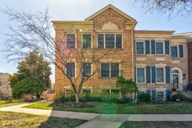 Main picture of 5101 Woodfield Dr