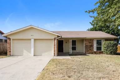 Main picture of 6053 Herschel Dr