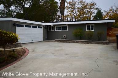 Main picture of 2007 Victoria Dr