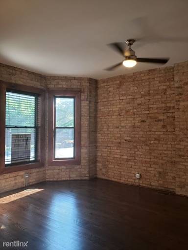 Main picture of 1756 W Montrose Ave