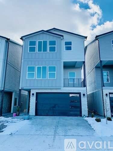 Main picture of 618 E 460 S