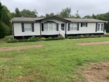 Main picture of 123 Compton Rd