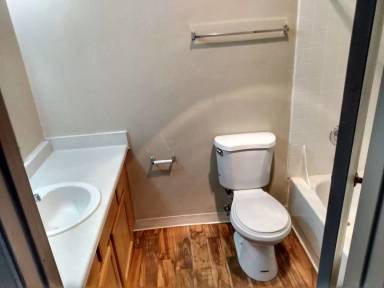 Main picture of 345 N 5th St