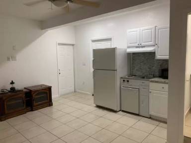 Main picture of 973 NW 9th Ct