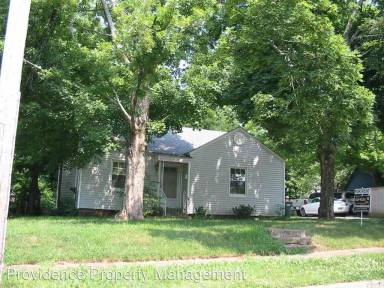 Main picture of 410 N Walnut Ave