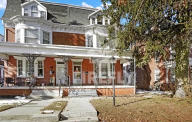 Main picture of 865 Madison Ave