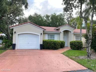 Main picture of 6060 NW 44th Ave