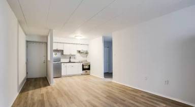 Main picture of 56 S Morton Ave