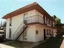 Main picture of 22 S Lake Dr