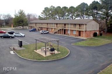 Main picture of 3328 Meridian St N