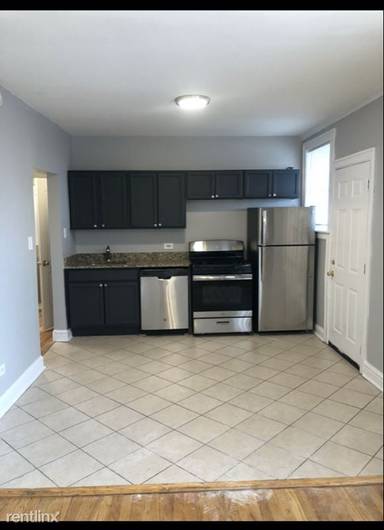 Main picture of 5601 W Wabansia Ave