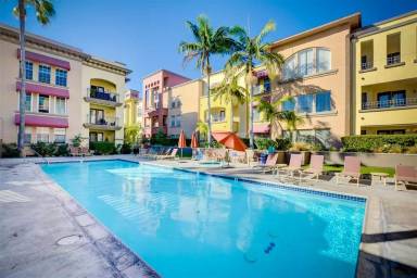 Main picture of Uptown District Condos