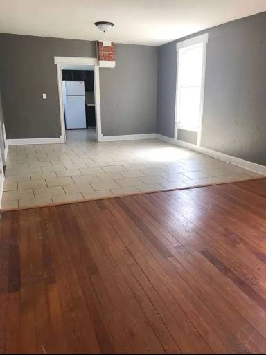Main picture of 2230 N Campbell Ave