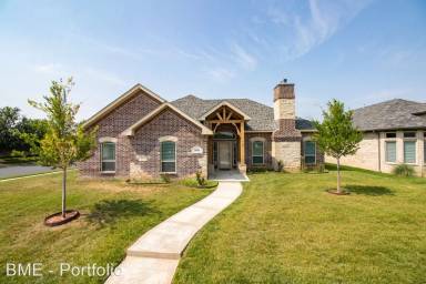 Main picture of 3006 Portland Ave