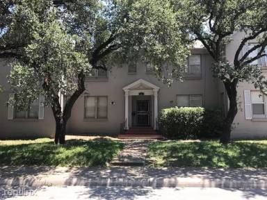 Main picture of 424 E Ashby Pl