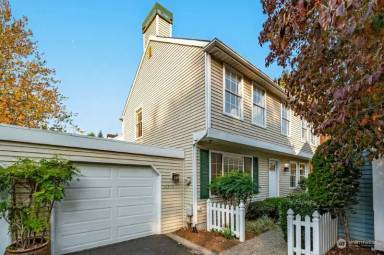 Main picture of 10278 NE 129th Ln