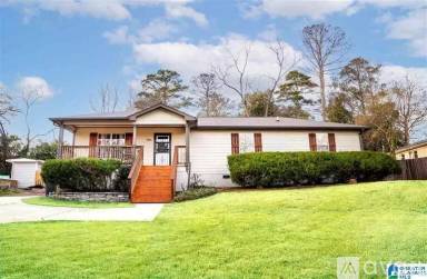 Main picture of 984 Alford Ave