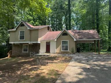 Main picture of 270 Splitwood Ln