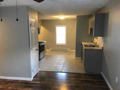 Main picture of 527 Charles St