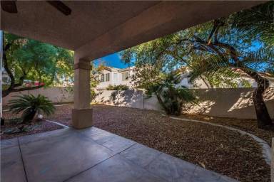 Main picture of 278 Palm Trace Ave