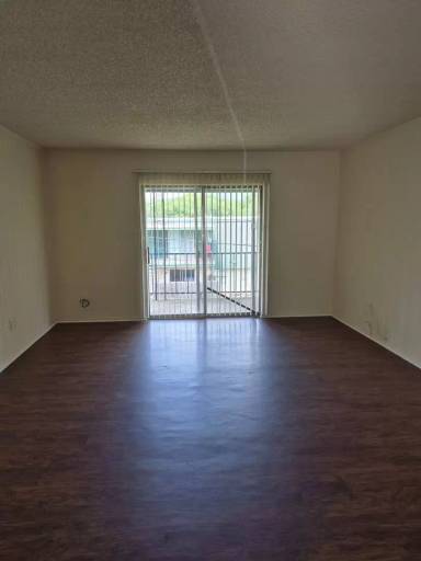 Main picture of 8289 Shadow Wood Dr