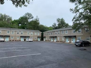 Main picture of 1010 N Toombs St