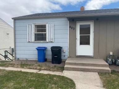Main picture of 423 E Saint Patrick St