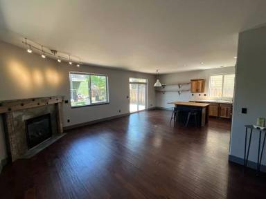 Main picture of 62050 Quail Run Pl
