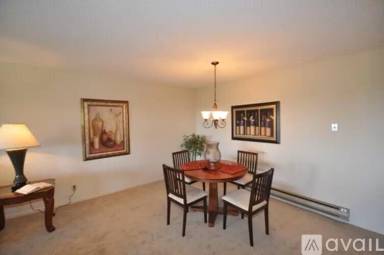 Main picture of 1031 Cherry Ave