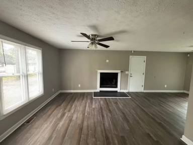 Main picture of 9395 Gooden Dr