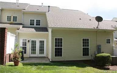 Main picture of 14659 Greenpoint Ln