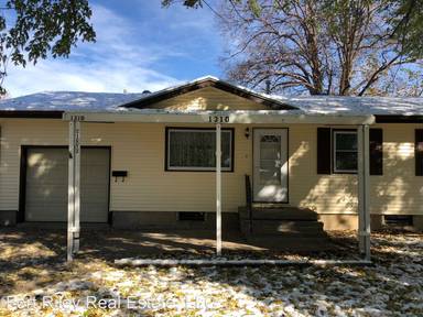 Main picture of 1310 Manley Cir
