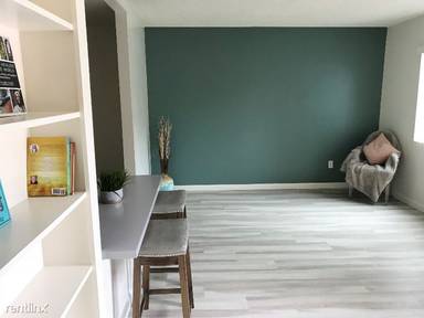 Main picture of Vista Capri Apartments
