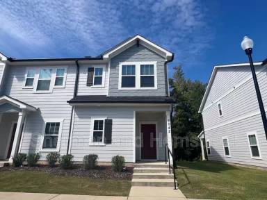 Main picture of 5042 Mimosa Dr