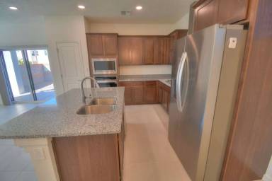 Main picture of 4323 Wymont Cir NE