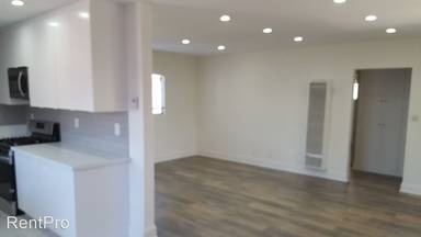 Main picture of 2921 Arizona Ave
