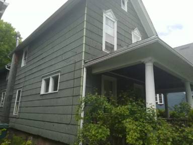 Main picture of 46 Champlain St