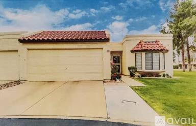 Main picture of 652 S Saguaro Way