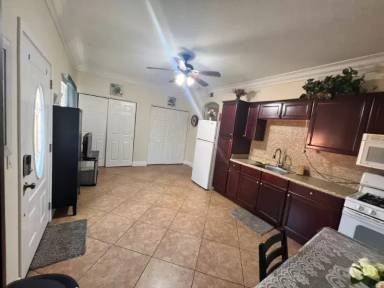 Main picture of 7950 Pearl Drop Ct